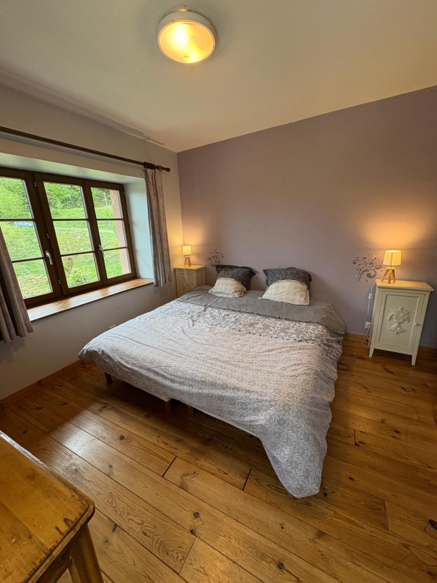 La Belle Charbonniere Hotel La Grande Fosse Стая снимка