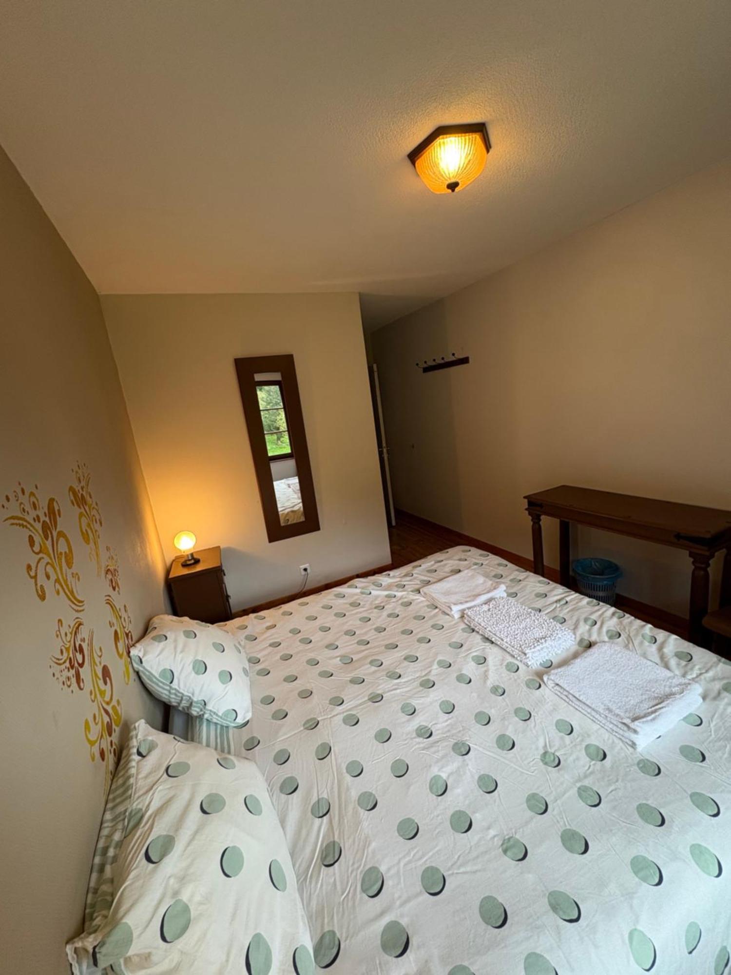 La Belle Charbonniere Hotel La Grande Fosse Стая снимка